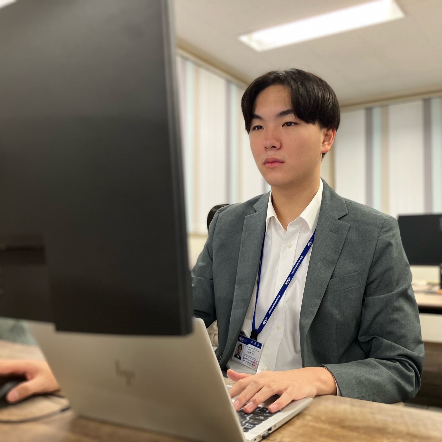 エンジニア2 朝礼